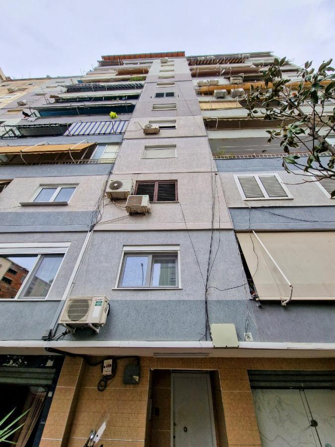 City Block Wilson - Free Parking Тирана Экстерьер фото
